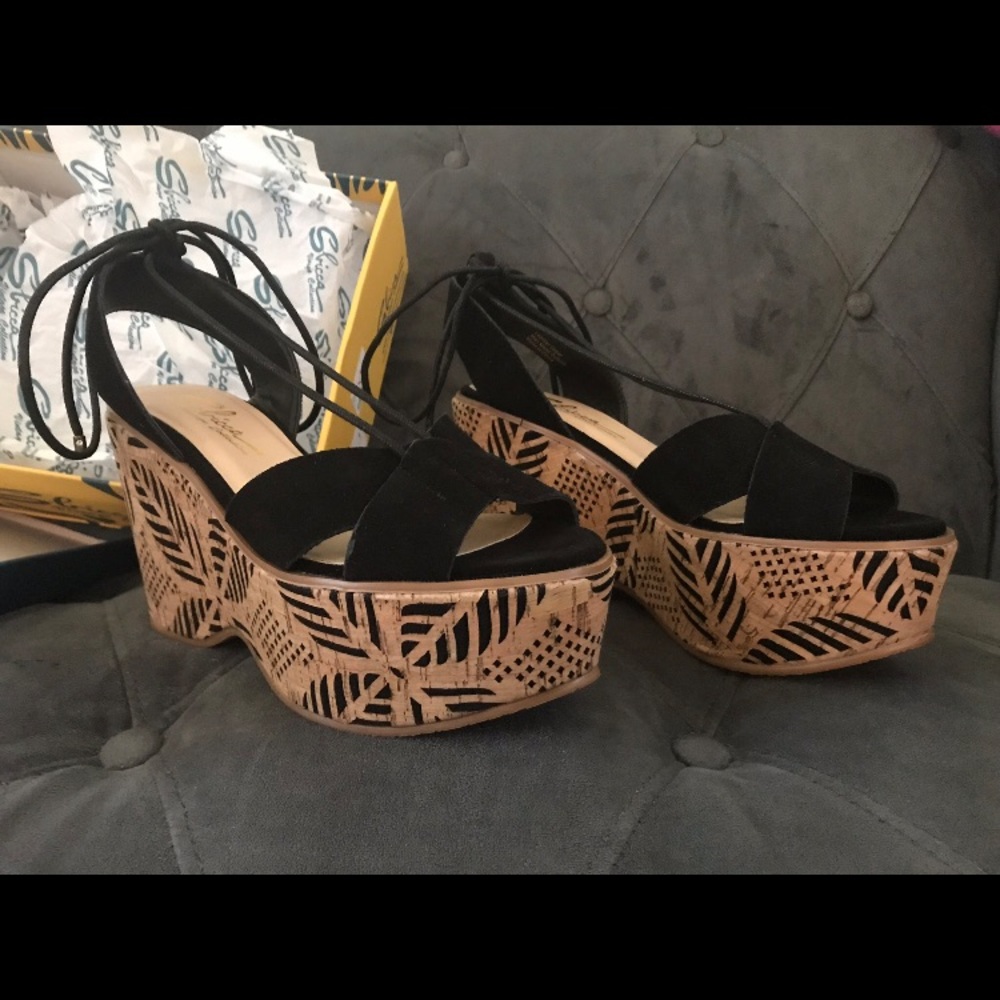 Sbicca Platform sandals